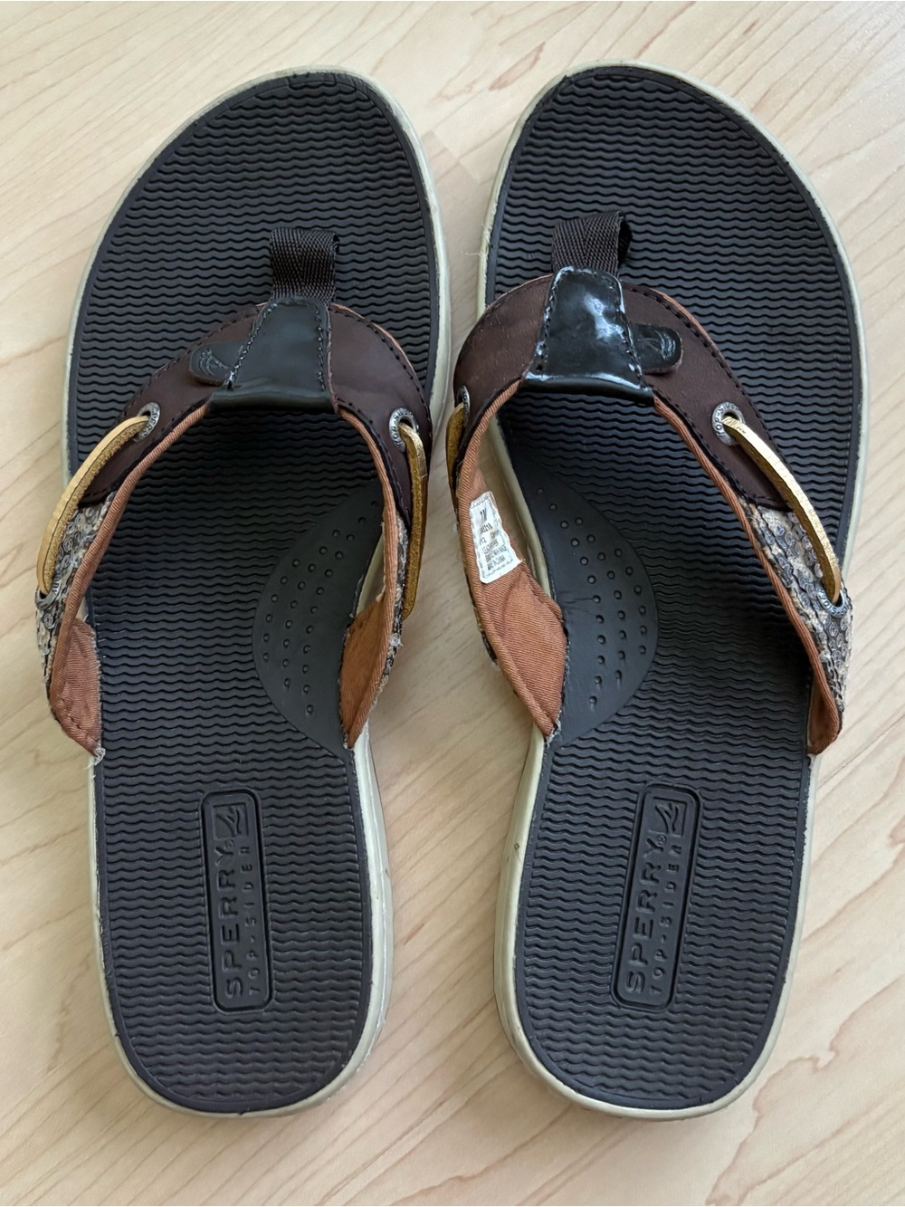 Sperry Leather Flip Flops Sandals Size 7 M